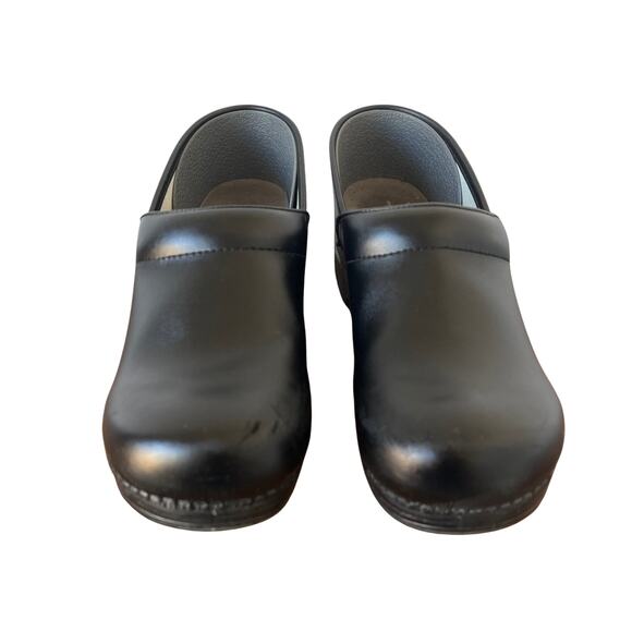 Dansko Professional Black Oiled Leather Clogs Size 42 Unisex Career Nonslip - Picture 3 of 10